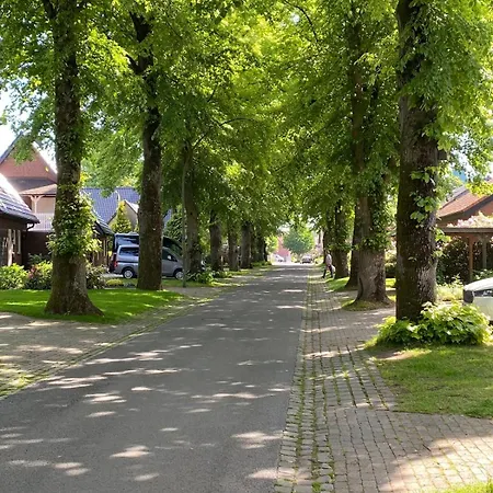 Mit Ir-kabine Und Terrasse Am Ems Radweg Варендорф
